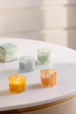 Sale Duftlys småblomst Lime, basilikum & mandarin Duftlys