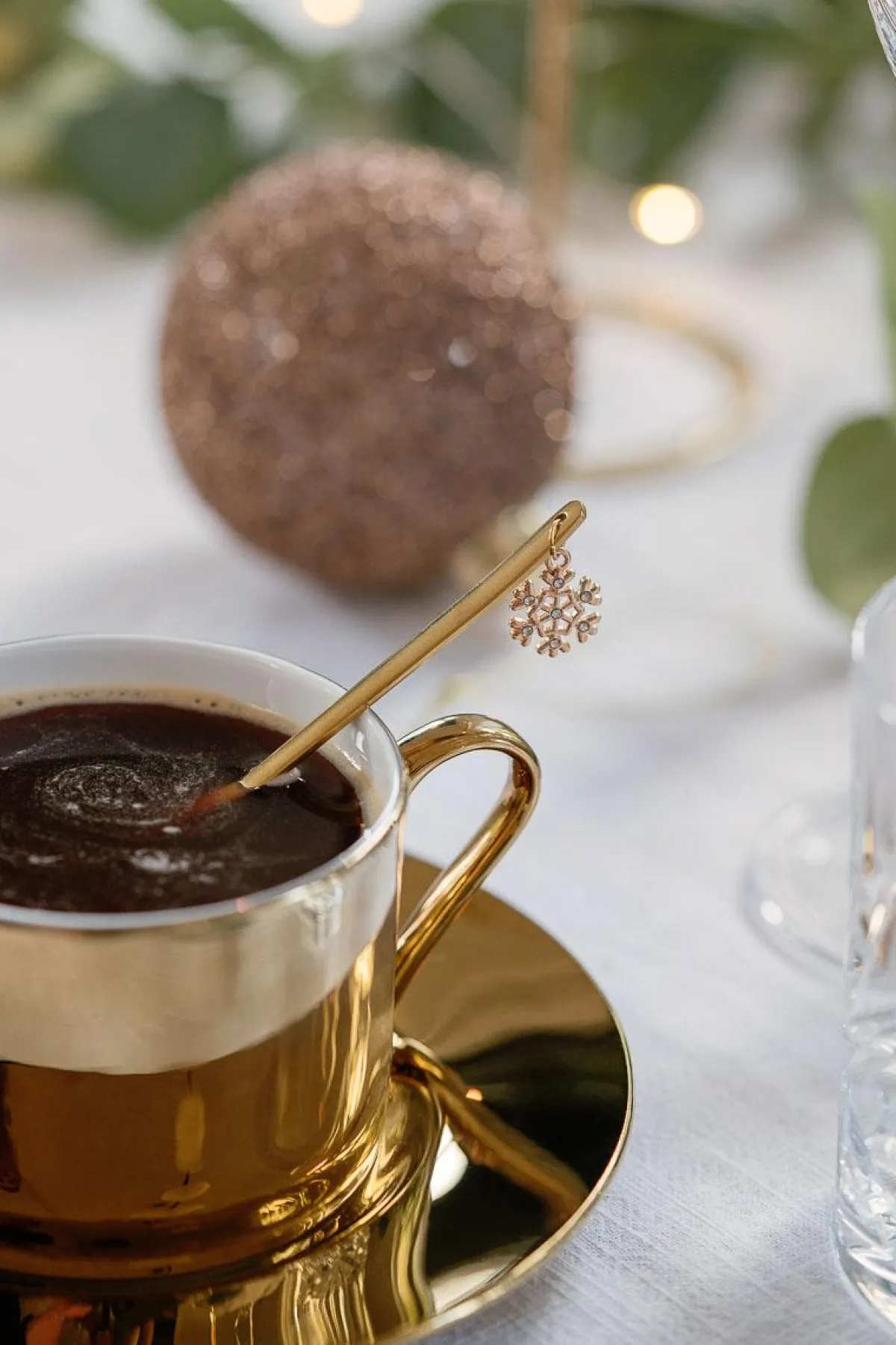 Best Gavepakke 4 skjeer snøfnugg Bestikk|Juleservering