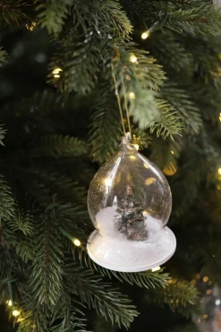 Online Juletre i kule Julekuler