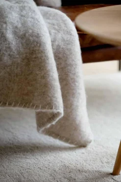 Hot Pledd Lyngen 130x170 cm beige Pledd