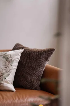 Online Putetrekk Faux fur grafisk 48x48cm brun Putetrekk|Juletekstil