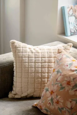 Best Putetrekk Faux fur ruter 48x48cm Putetrekk