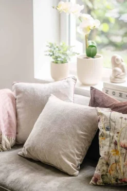 New Putetrekk Kayla med piping48x48 cm lys beige Putetrekk