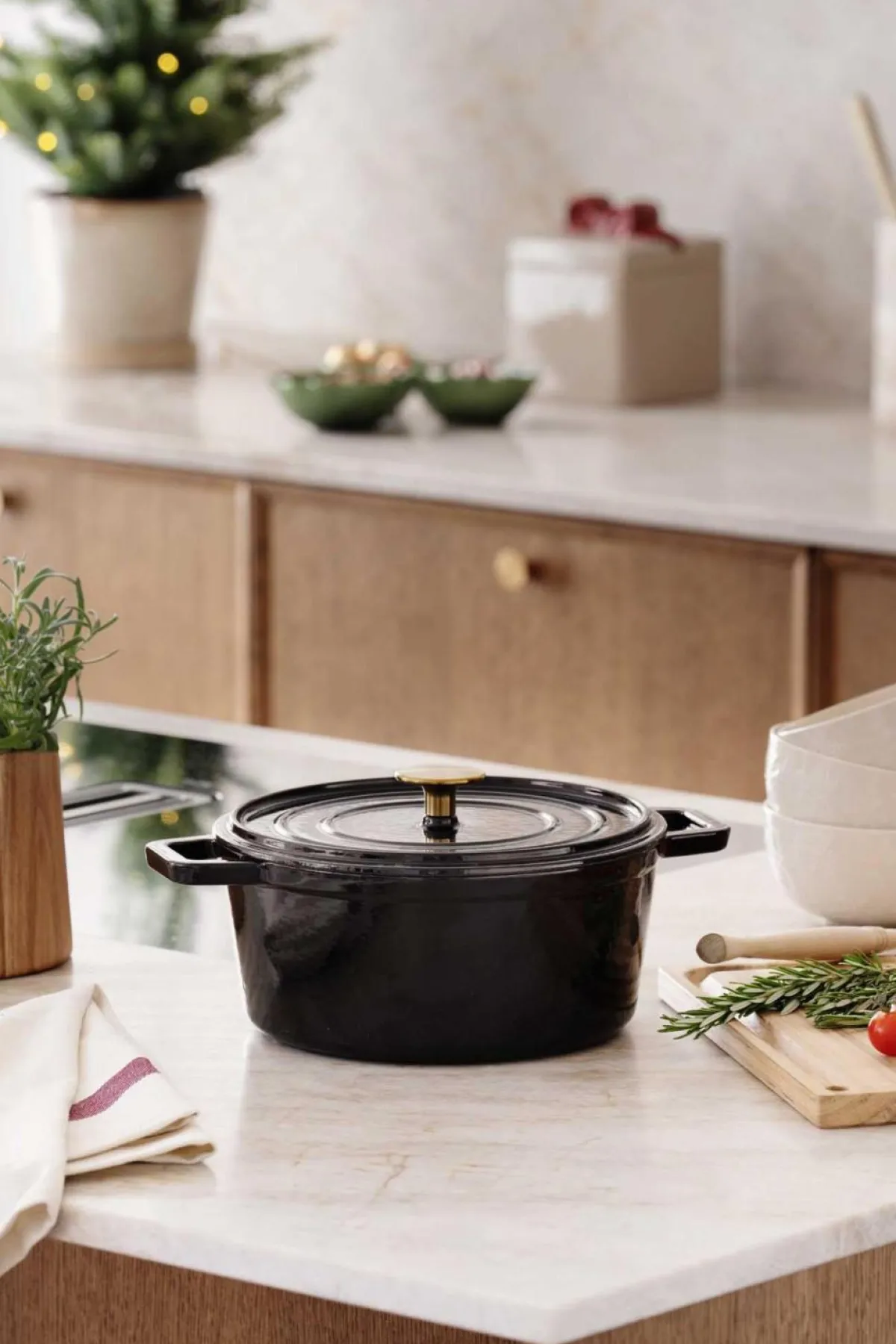 Clearance Støpejernsgryte Sabor 4L sort Kjøkkenredskaper|Gavetips